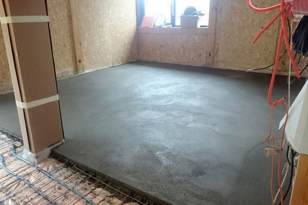 Правильная заливка пола бетоном в частном доме. Калькулятор для расчета пескобетона foto 1