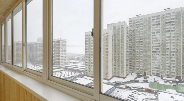 Что такое полутеплое остекление балконов и лоджий