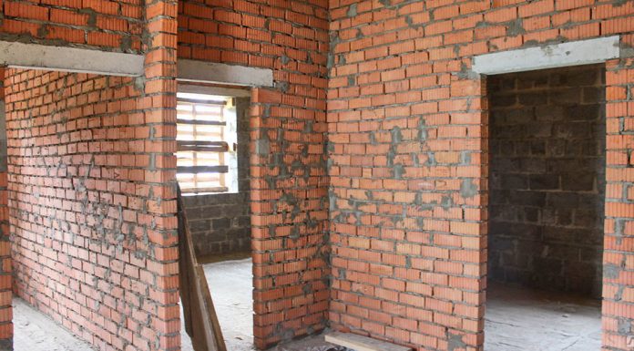 дом из кирпича своими руками