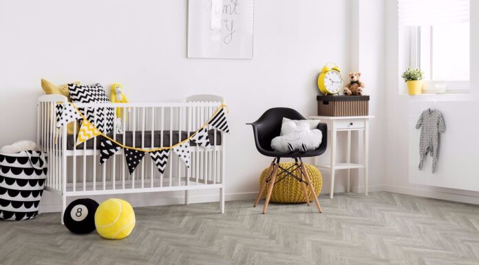 Какой пол выбрать в детскую комнату