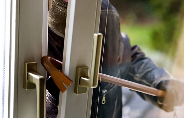 Из чего состоят окна с противовзломной защитой