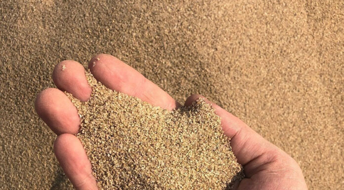 Песок для строительства