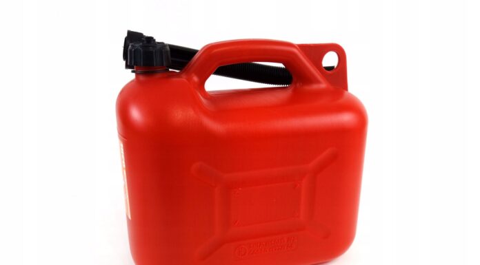 Как выбрать канистру для топлива?