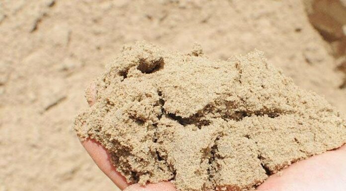 Строительный песок: его особенности и сфера использования