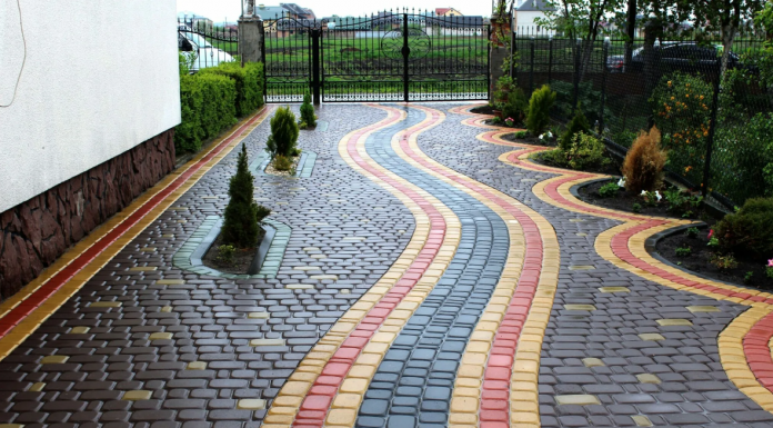 Качественные материалы для строительства: брусчатка, керамический блок и лицевой кирпич