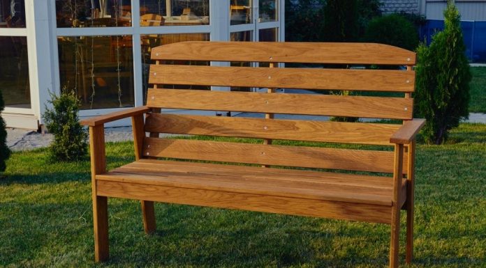 Дачные скамейки: украшаем территорию