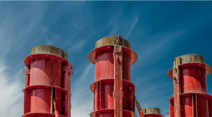 Круглая опалубка для колонн: особенности и применение