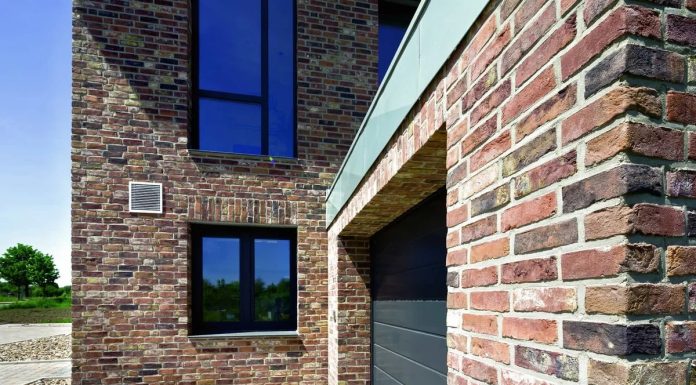 Клинкерный кирпич в строительстве: в чем его отличие от остальных материалов