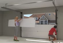 Гаражные подъемно-секционные ворота: как их выбрать и установить