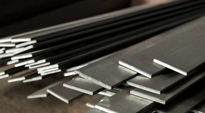 Стальная полоса: где применяется этот материал