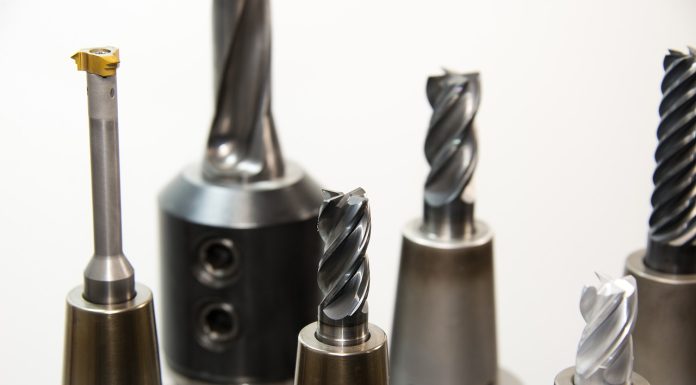 Сверло для стекла: описание, применение, разновидности и критерии выбора