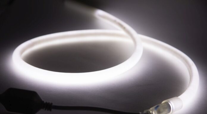 Гибкий светодиодный неон: революция в системах внутреннего освещения и архитектурной подсветки