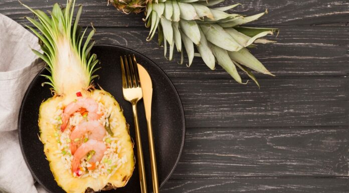 Салат с курицей, ананасами и сыром: рецепт с пошаговым приготовлением